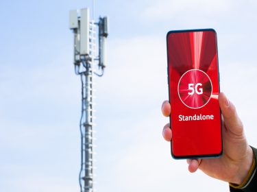 Ein Smartphone, dass auf dem Bildschirm 