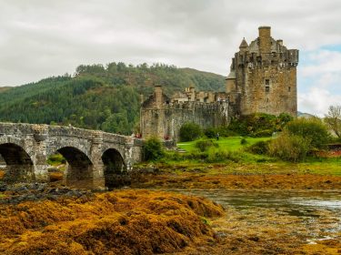 Ein Castle in den schottischen Highlands