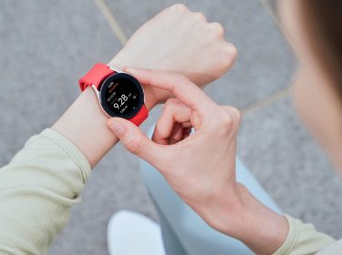 Smartwatch Archives - Featured