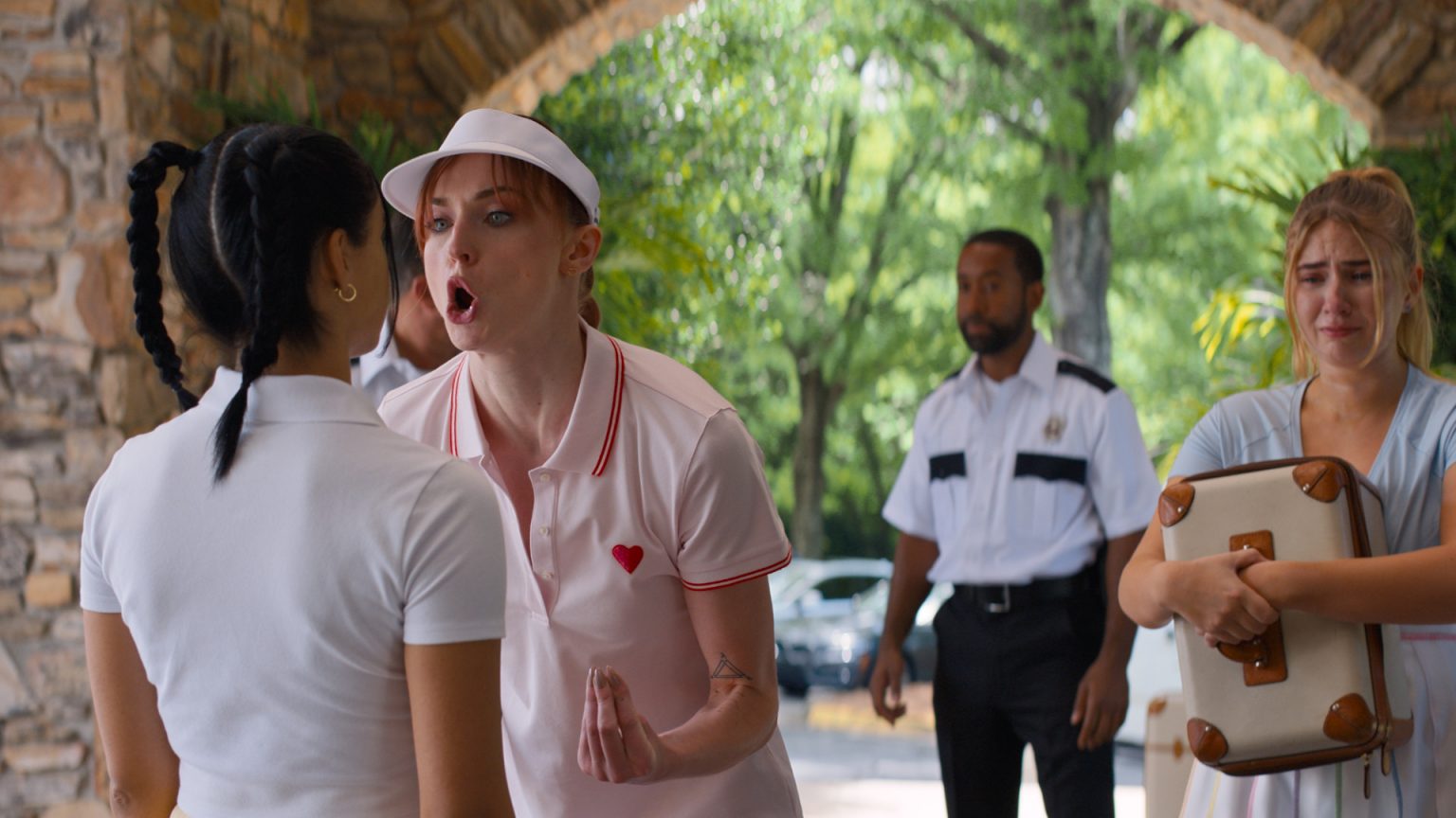 Do Revenge Start, Cast und Handlung der NetflixKomödie