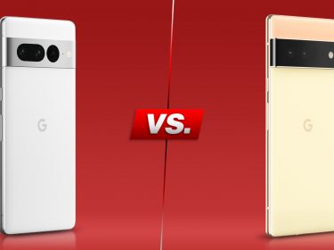 Rückseiten der Smartphones Pixel 7 Pro und Pixel 6 Pro vor rotem Hintergrund