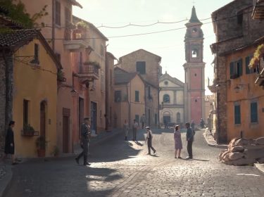 Eine Stadt aus Company of Heroes 3