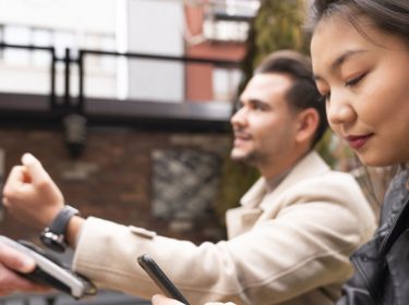 Mit der Smartwatch mobil bezahlen