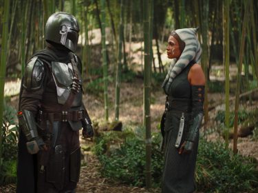 Ahsoka und Boba Fett stehen sich gegenüber