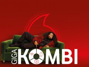 Reggie Watts in der Sounds like GigaKombi-Kampagne von Vodafone