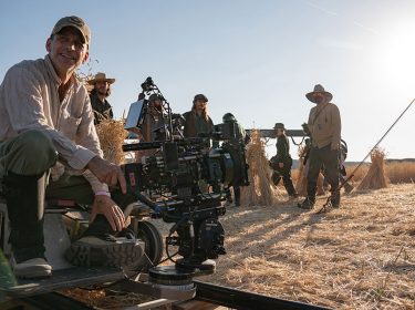 zack snyder beim set von rebel moon