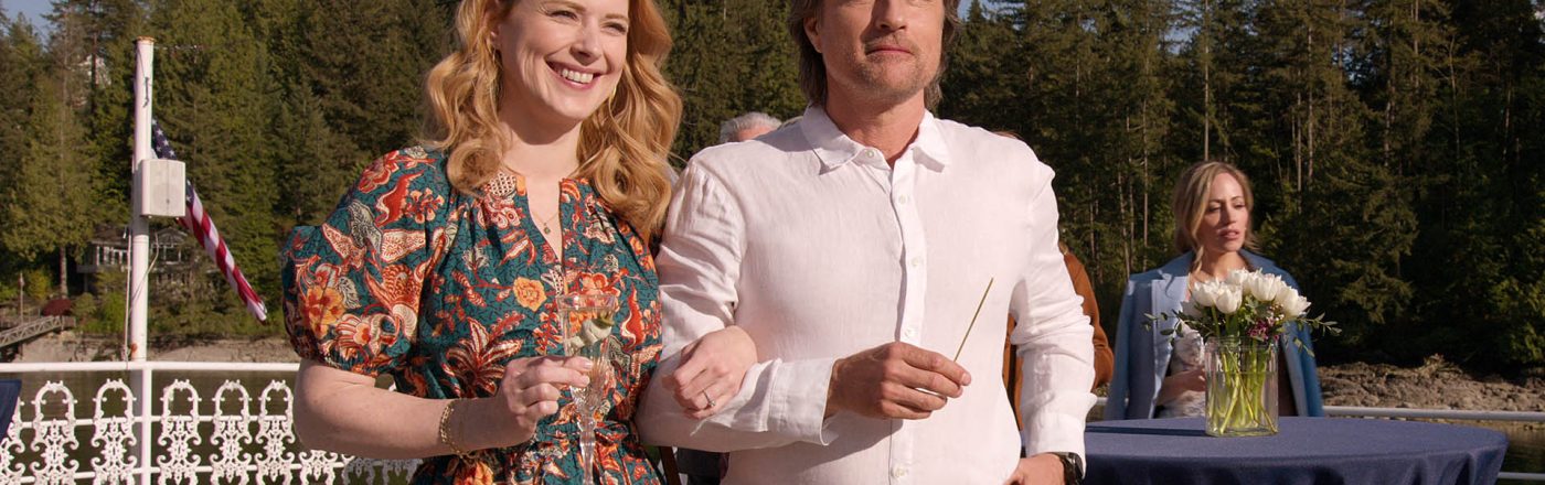 Alexandra Breckenridge, Martin Henderson, Zibby Allen aus Virgin River Staffel 6