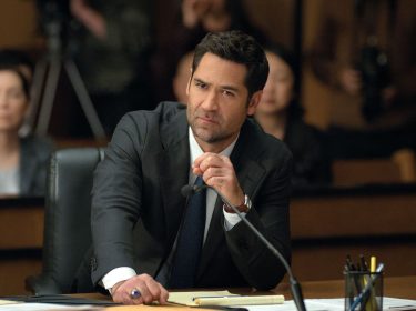 Manuel Garcia-Rulfo wohnt als Anwalt Mickey Haller in 