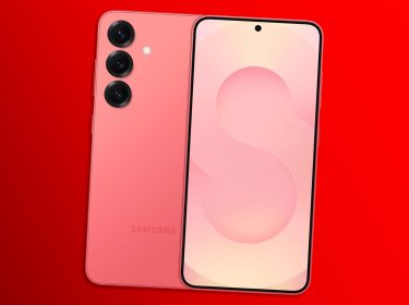 Das Samsung Galaxy S25 in der Farbe Coralred