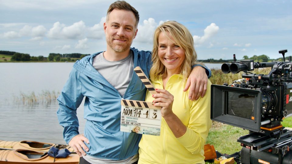  Foto zu Praxis mit Meerblick: Neue Folgen 2026 – alle Infos 