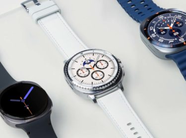 Nahaufnahme der Galaxy Watch8, Galaxy Watch8 Classic und Galaxy Watch Ultra 2025