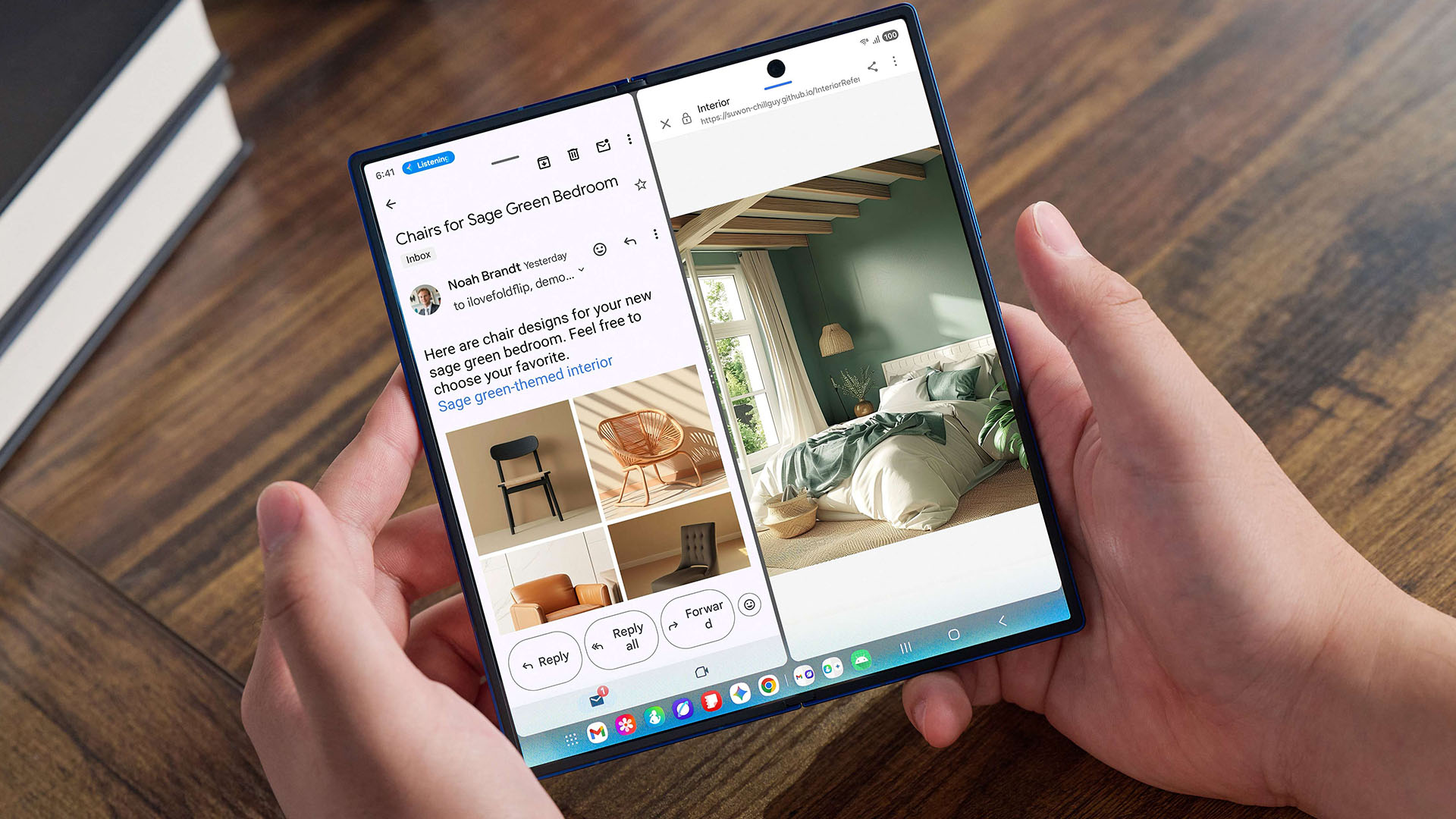 Jemand hält das Galaxy Z Fold7 aufgeklappt in seinen Händen bei geöffneter Mail-App.