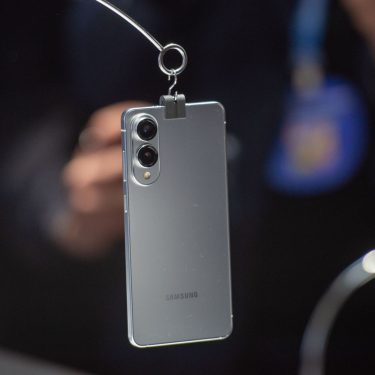 Samsung gibt auf seinem Unpacked-Event im Januar 2025 einen Ausblick auf das Galaxy S25 Edge