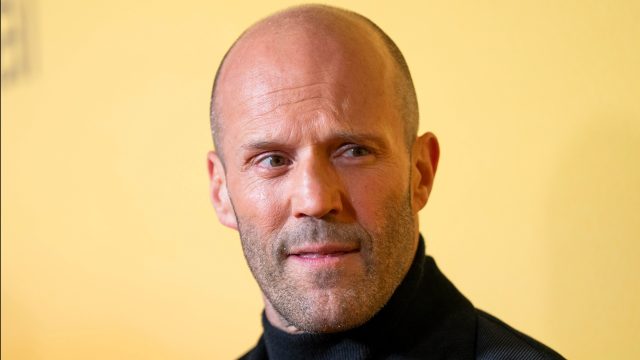 Jason Statham posiert bei der britischen Premiere des Films "The Beekeeper" in London.