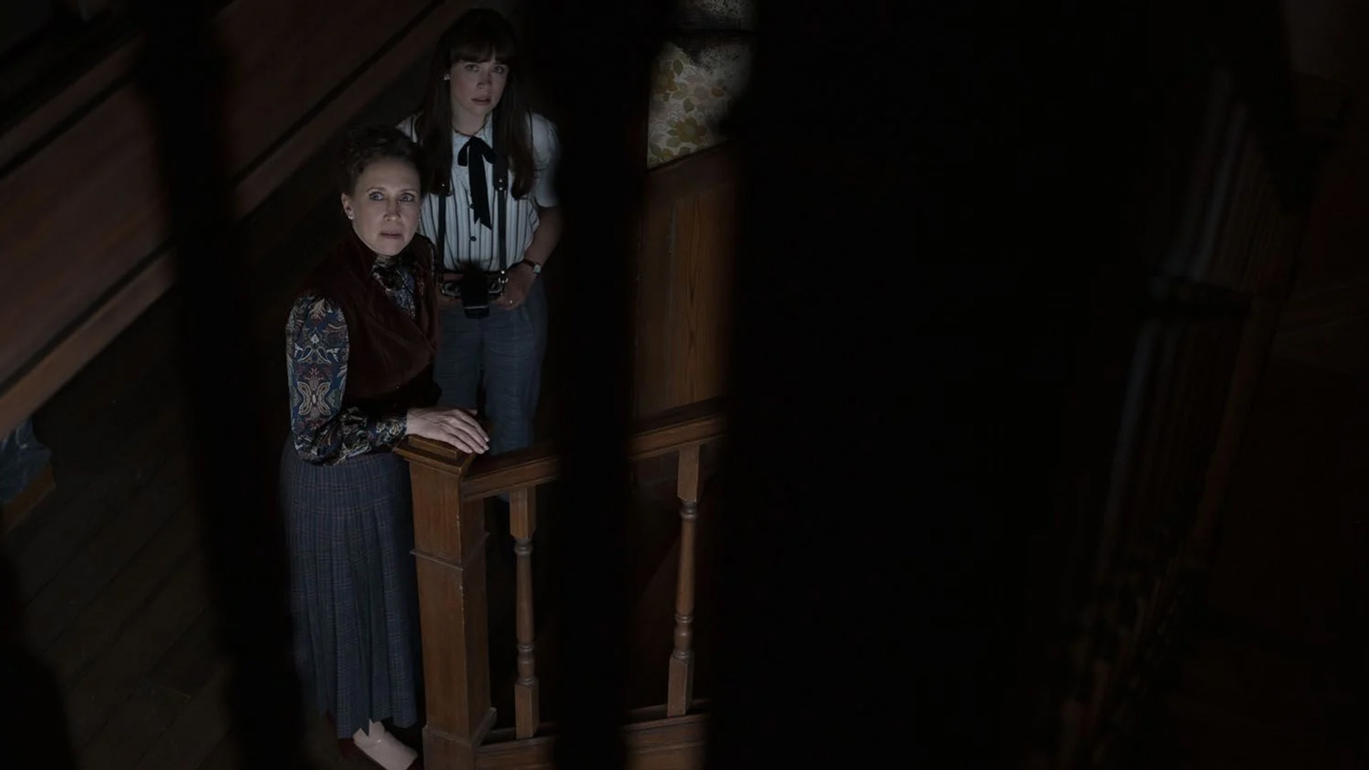 Vera Farmiga und Mia Tomlinson