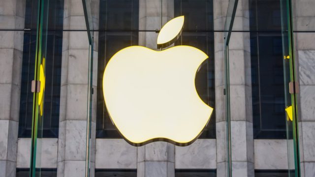 Logo am Aplle store in Manhattan, New York