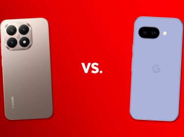 Die Rückseiten der Handys Xiaomi 15T und Pixel 9a sind zu sehen.