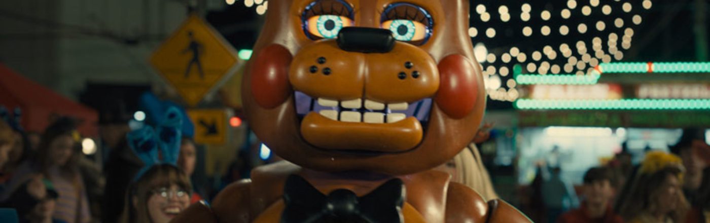 Nahaufnahme der Titelfigur des Films: Ein bedrohlicher Riesenteddy.