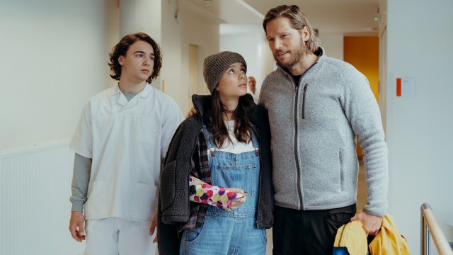 Mia und Leon im Gespräch mit Markus.