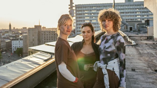 Anna Schudt, Mariam Hage und Lydia Lehmann posieren für die Serie "Push".