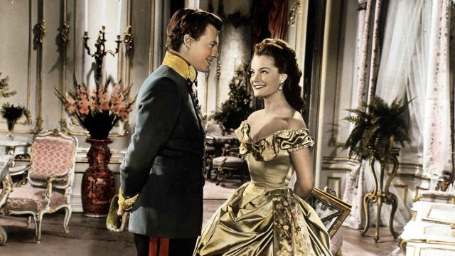 Karlheinz Böhm und Romy Schneider in einer Szene aus "Sissi – Die junge Kaiserin"