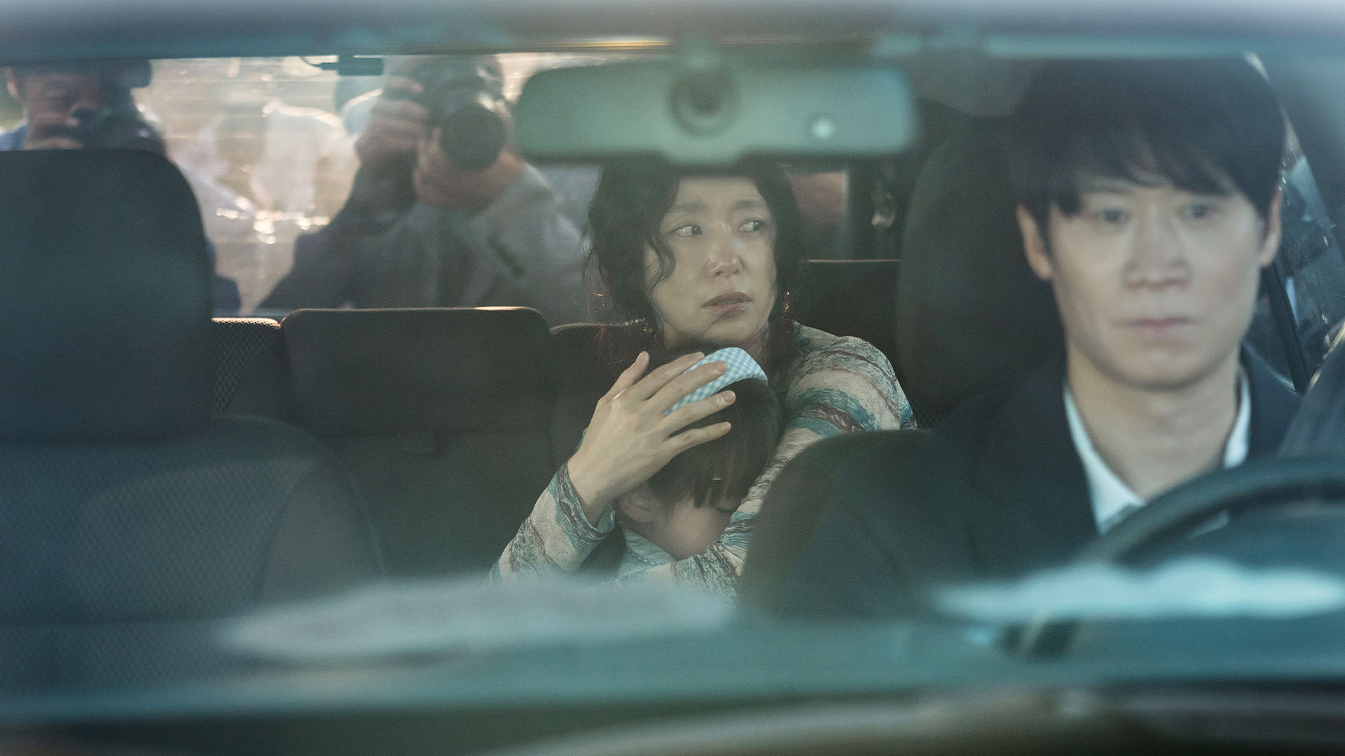 Jeon Do-yeon in The Price of Confession