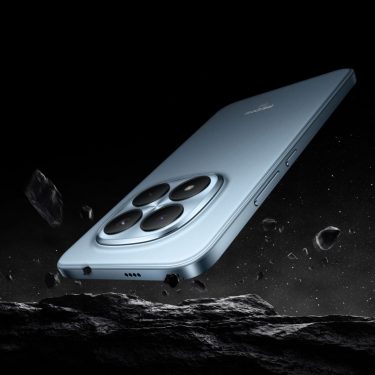 Das Xiaomi Redmi Note 15 Pro 5G trifft auf Wasser.