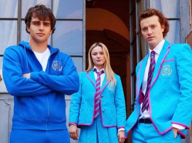 Mia Jenkins, Luca Melucci und Pepe Barroso in Love Me, Love Me