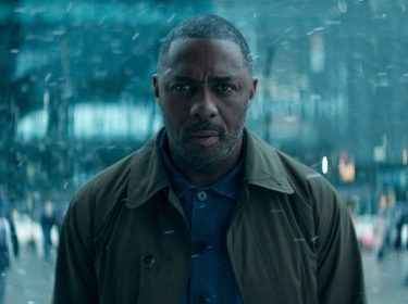 Idris Elba als Sam Nelson in einer Szene der Serie 