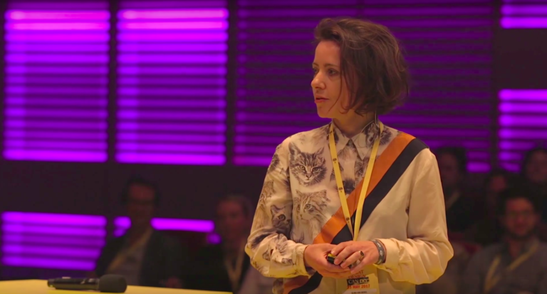 Elma van Boxel - What Design Can Do 2017