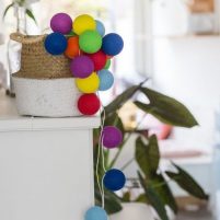 Rainbow - 20 cottonballs