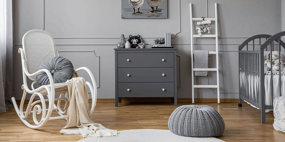 Deze babykamer heeft een volwassenere stijl, die wellicht heel goed past bij jouw persoonlijke stijl.