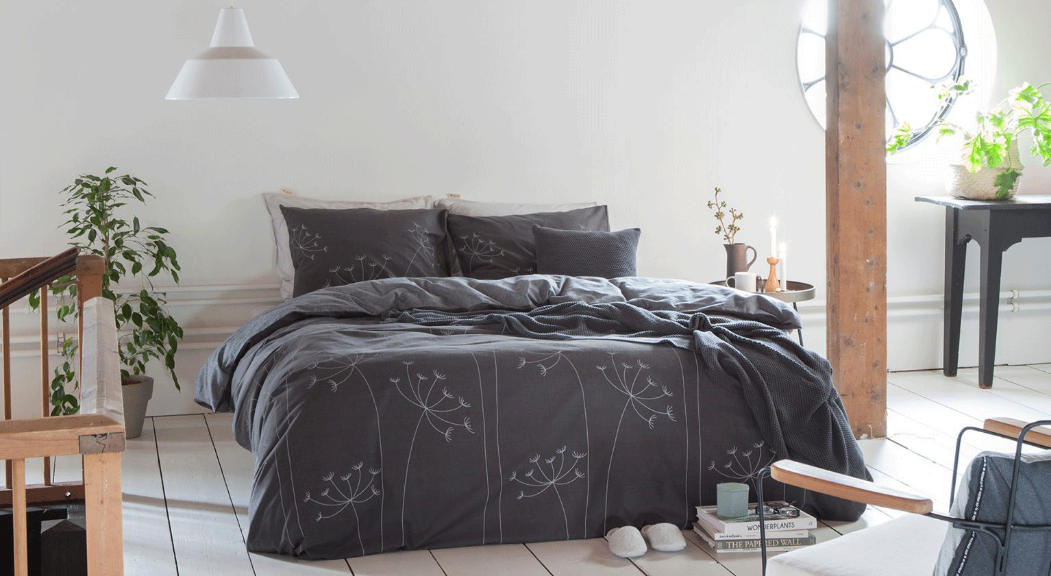 Een comfortabel bed is heel belangrijk, probeer daarom vooral goed een matras en bed uit voordat je het koopt.