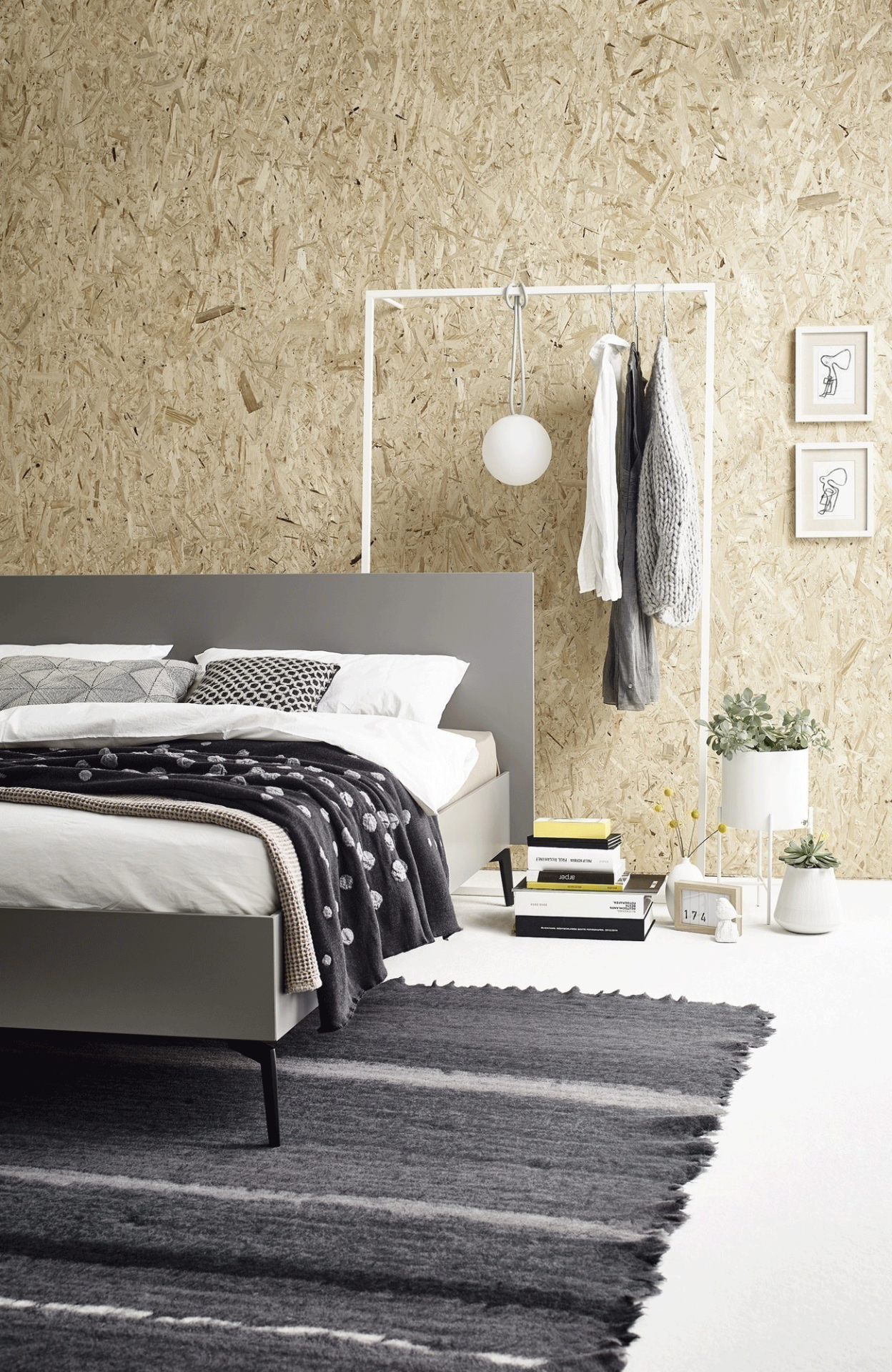 Zet groene planten in de slaapkamer die hebben niet teveel licht nodig en kunnen lang blijven staan!
