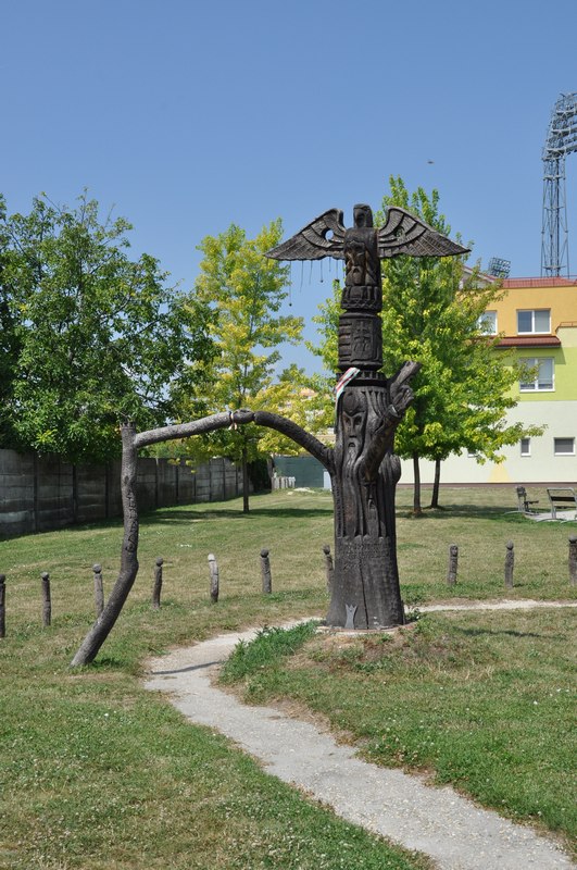 Trianon kopjafa