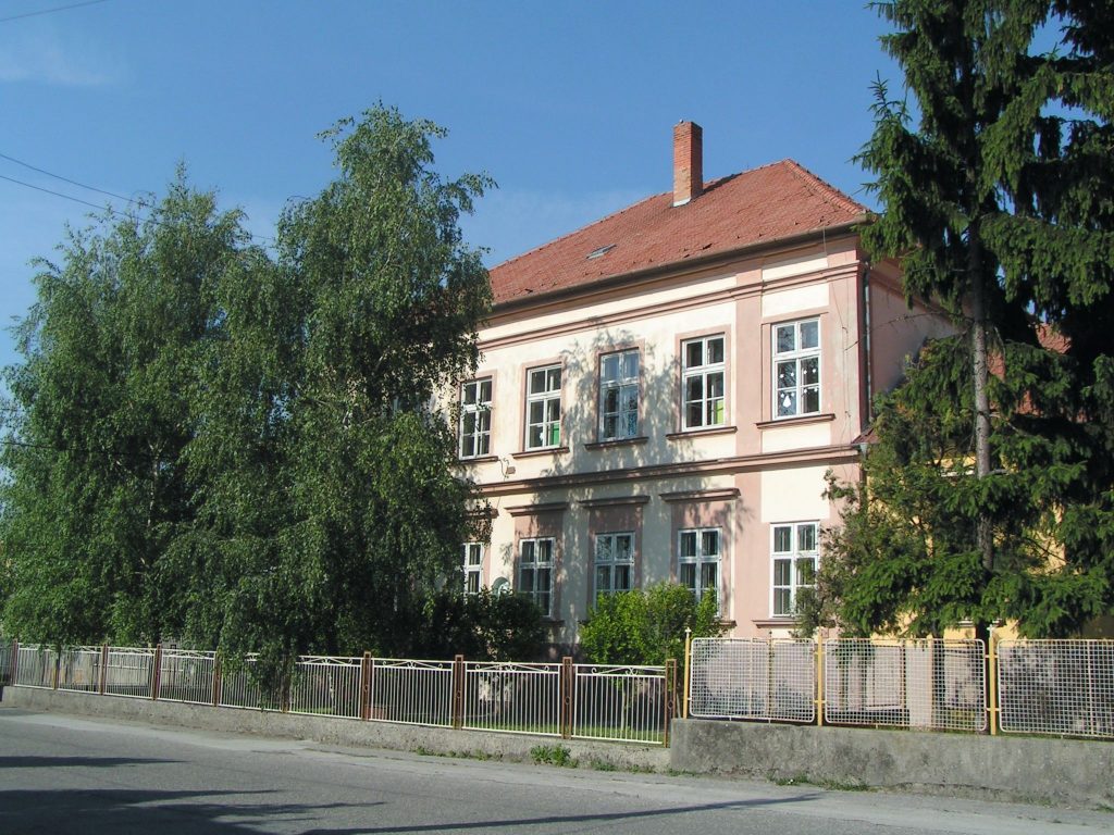 A Zárda iskola épülete