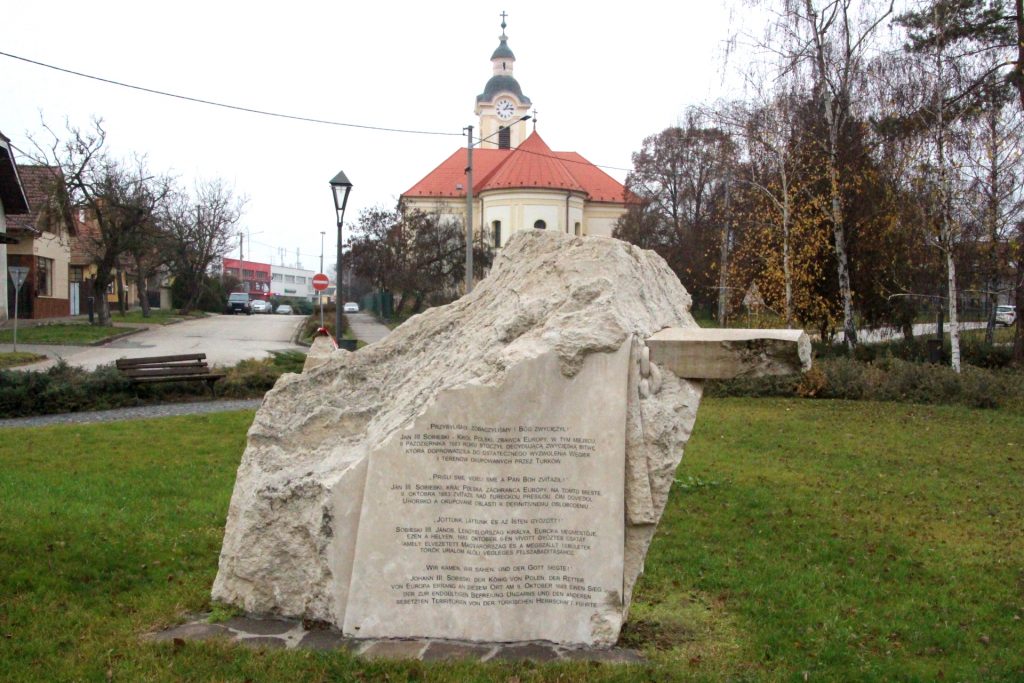 Sobieski János lengyel király lovasszobra