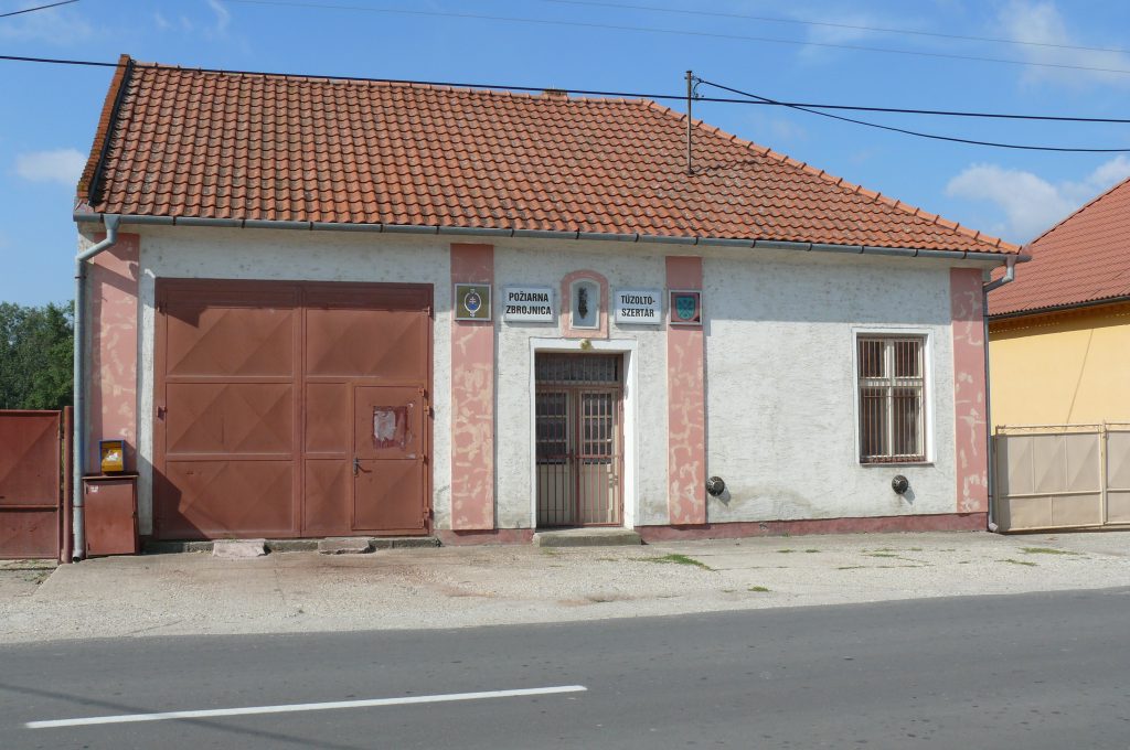 Balonyi Szent Flórián kisszobor