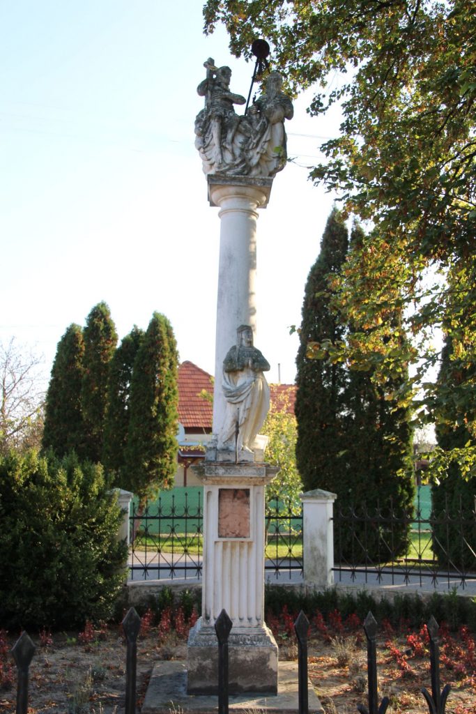 Szentháromság szobor