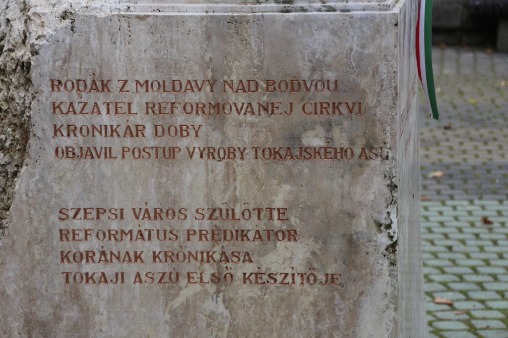 Szepsi Laczkó Máté szobra