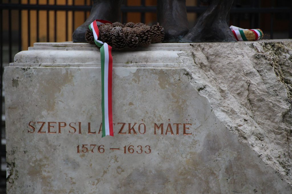 Szepsi Laczkó Máté szobra