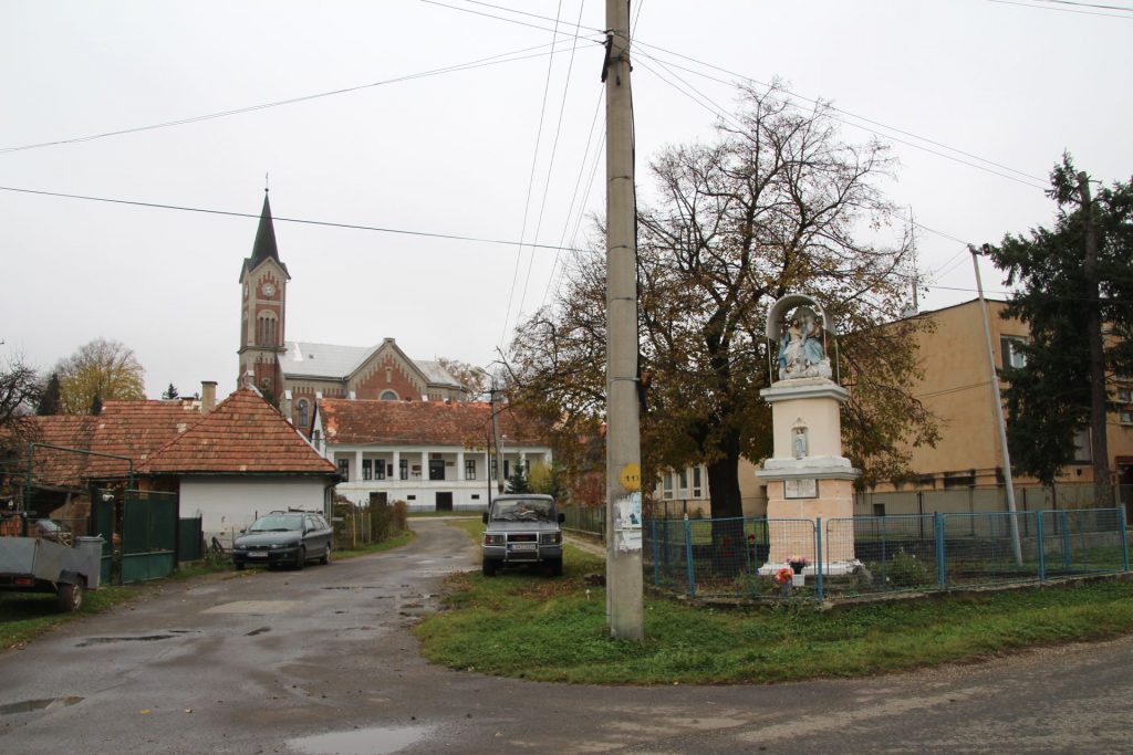 Szentháromság szobor