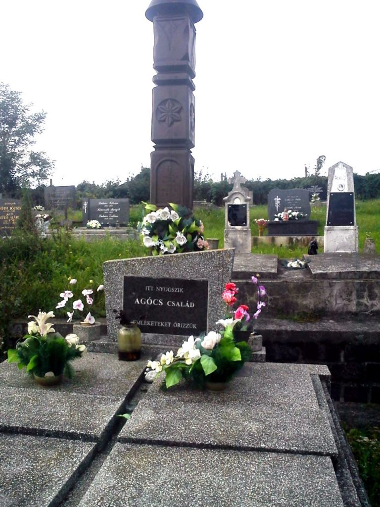 Agócs Béla tanító sírja