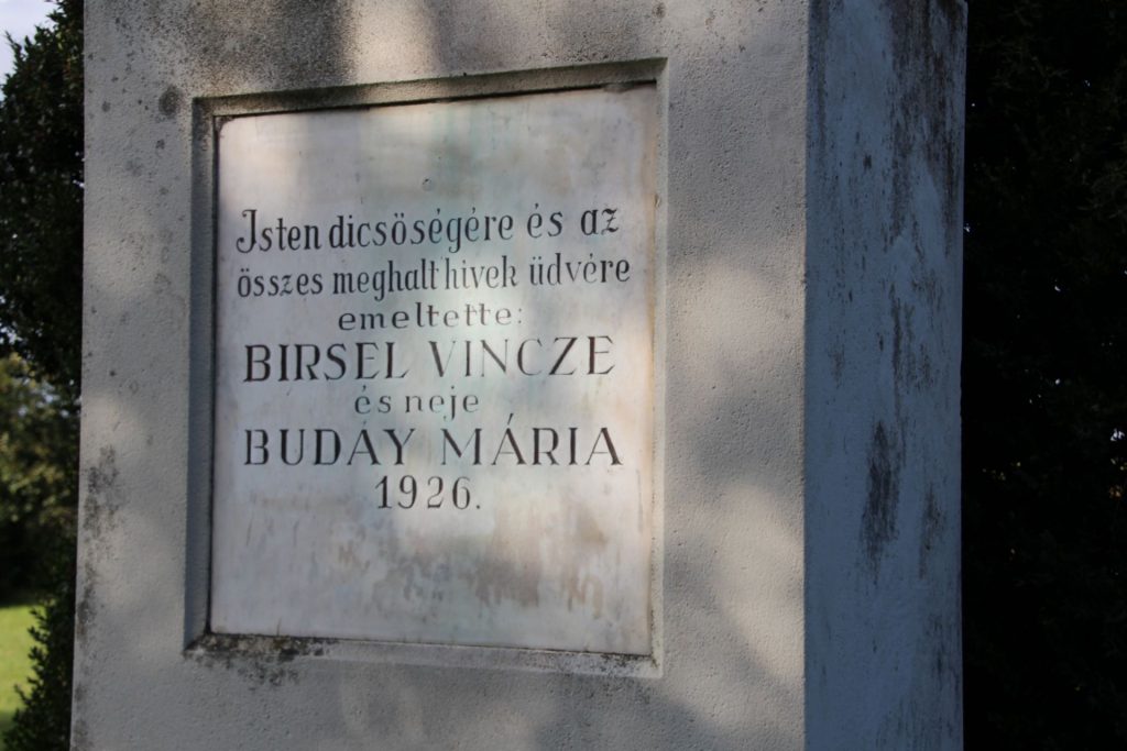 Temetői nagykereszt