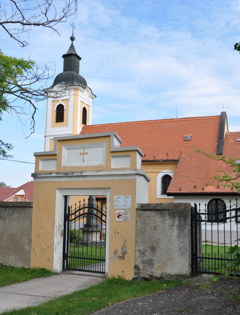 A nagyszarvai Szent András apostol-templom