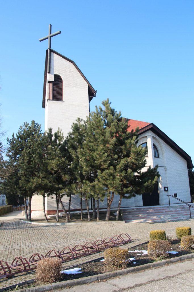 Rózsafüzér Királynője római katolikus templom