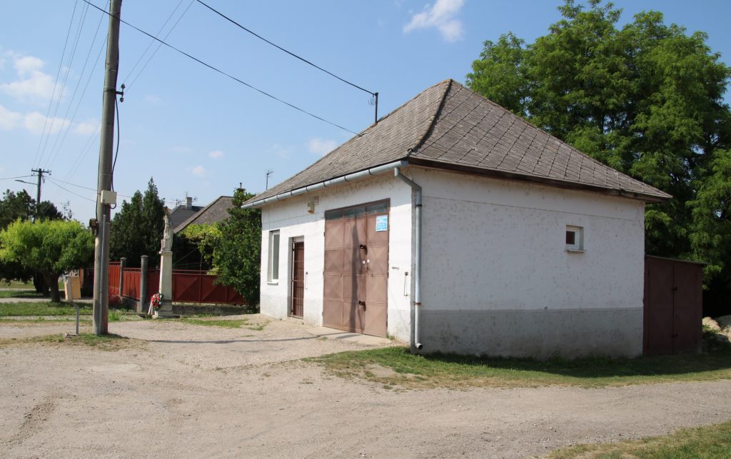 Szent Flórián szobor