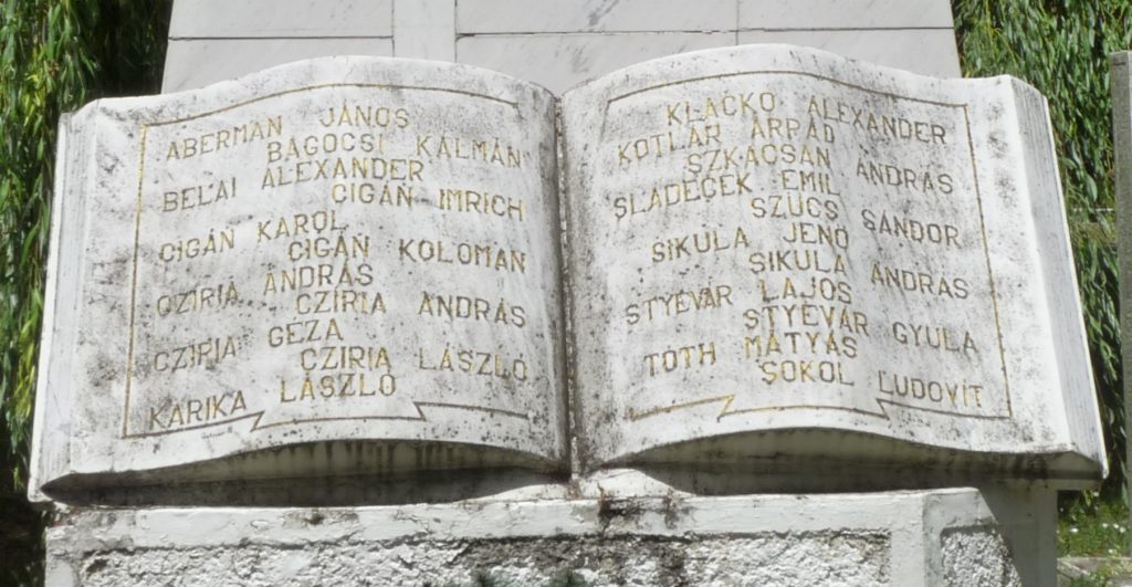 A 2. világháború áldozatainak emlékműve