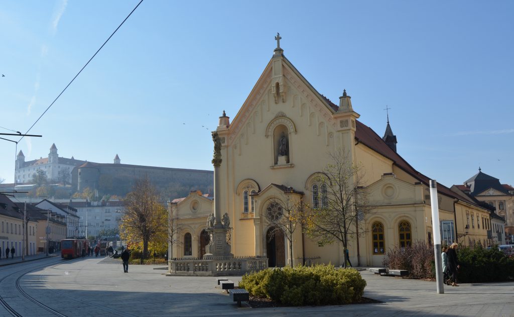 Szent István kapucinus templom és kolostor