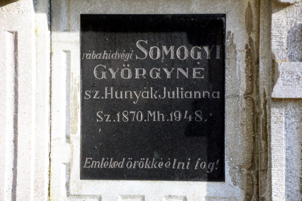Somogyi György sírboltja